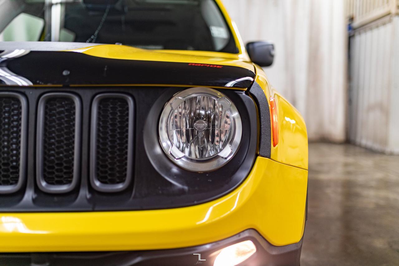 2015 Jeep Renegade 4x4 Trailhawk Leather BCam Red Deer AB