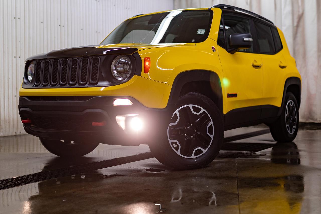 2015 Jeep Renegade 4x4 Trailhawk Leather BCam Red Deer AB