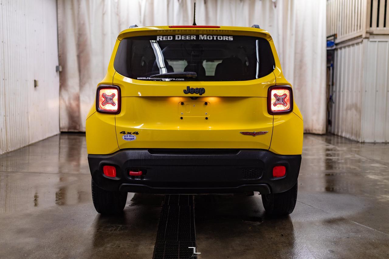 2015 Jeep Renegade 4x4 Trailhawk Leather BCam Red Deer AB