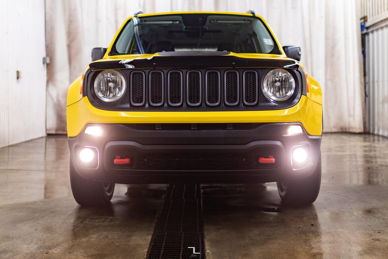 2015 Jeep Renegade 4x4 Trailhawk Leather BCam Red Deer AB