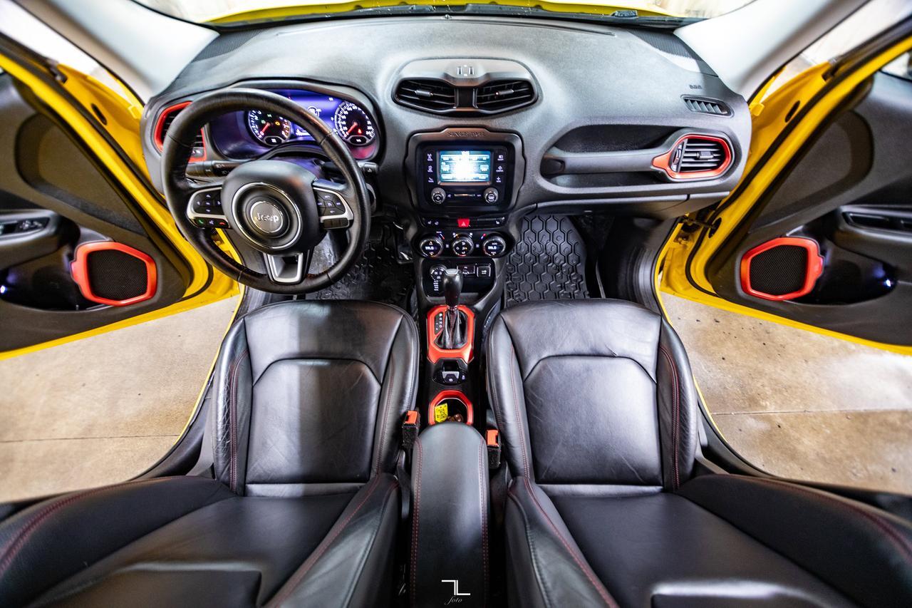 2015 Jeep Renegade 4x4 Trailhawk Leather BCam Red Deer AB