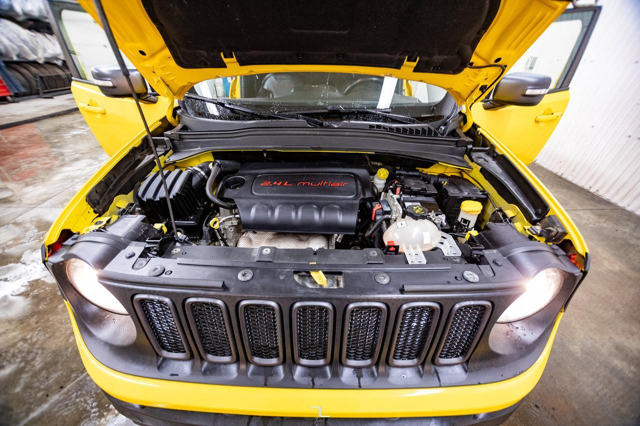 2015 Jeep Renegade 4x4 Trailhawk Leather BCam Red Deer AB
