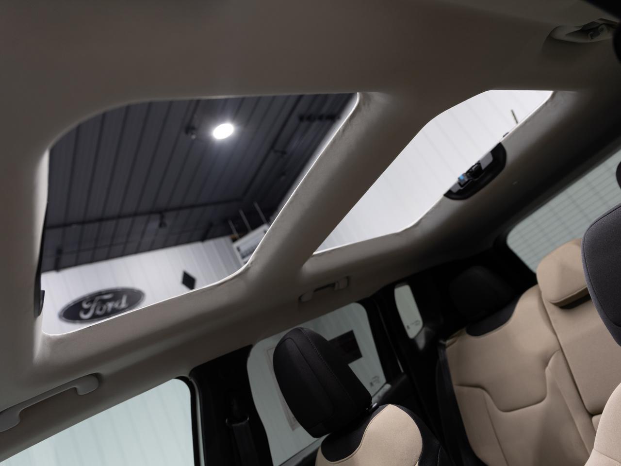 2015 Jeep Renegade Latitude 4WD Cranberry PA