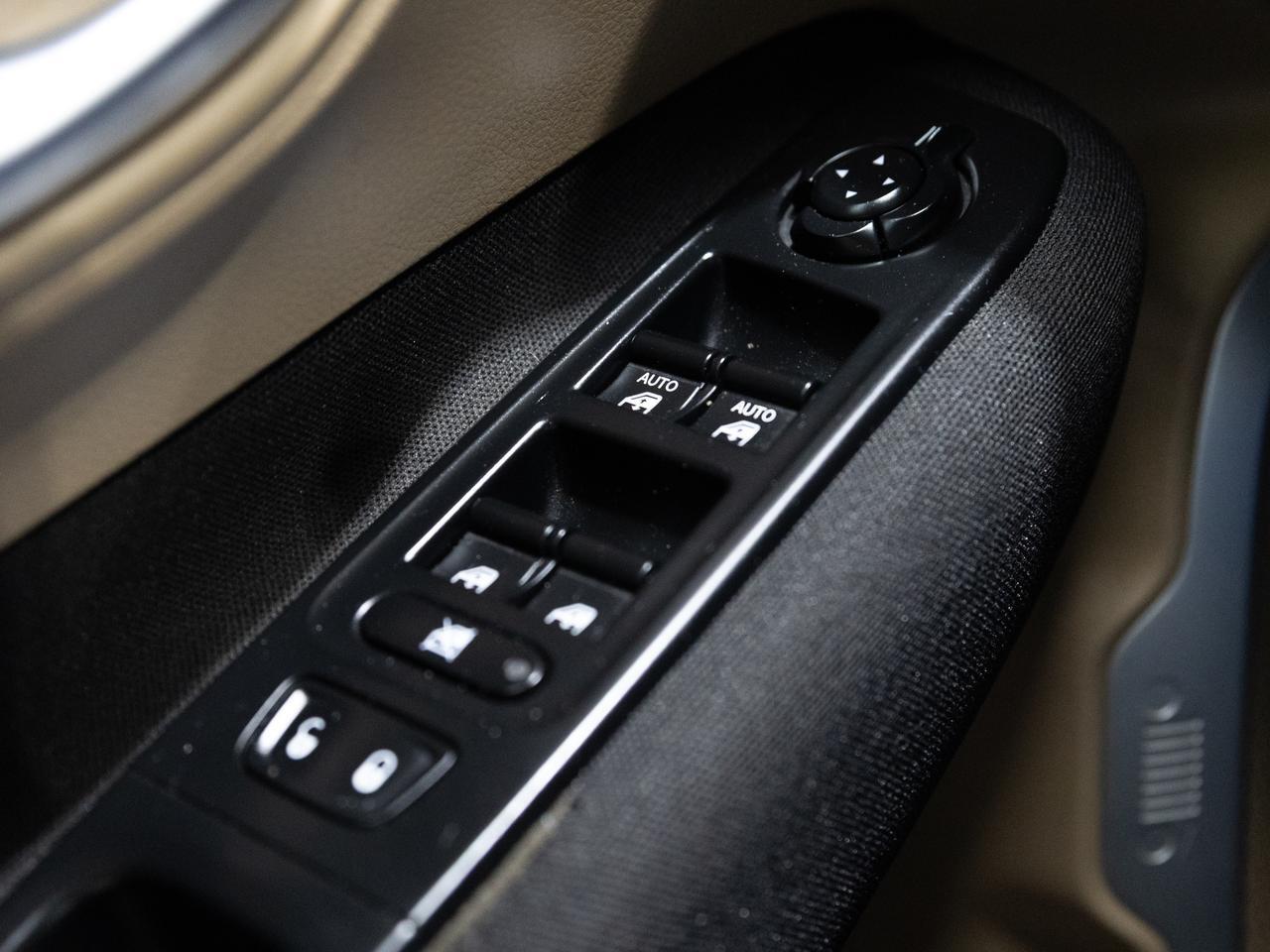 2015 Jeep Renegade Latitude 4WD Cranberry PA