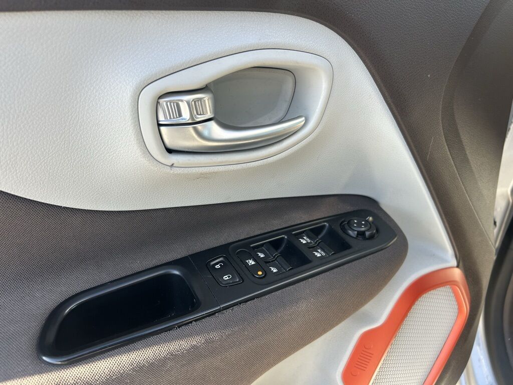 2015 Jeep Renegade Latitude Crestwood KY