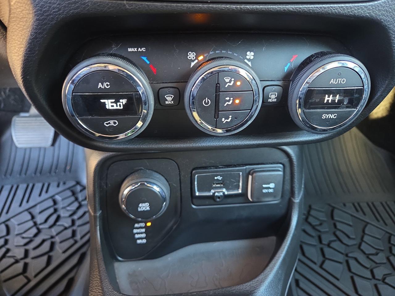 2015 Jeep Renegade Latitude Hamburg PA