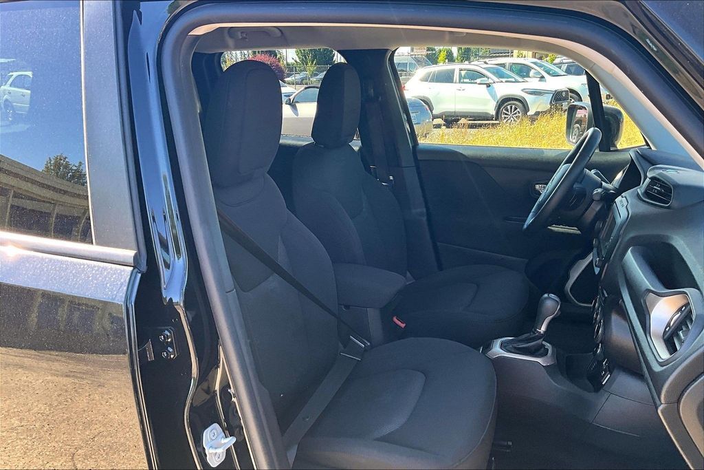 2015 Jeep Renegade Latitude OR