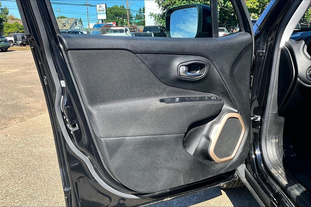 2015 Jeep Renegade Latitude OR