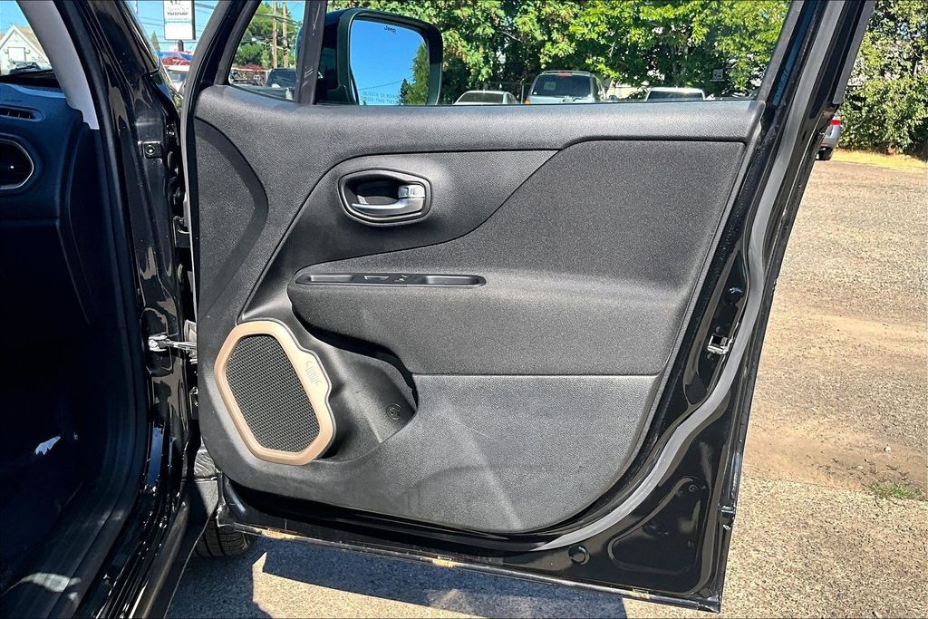 2015 Jeep Renegade Latitude OR