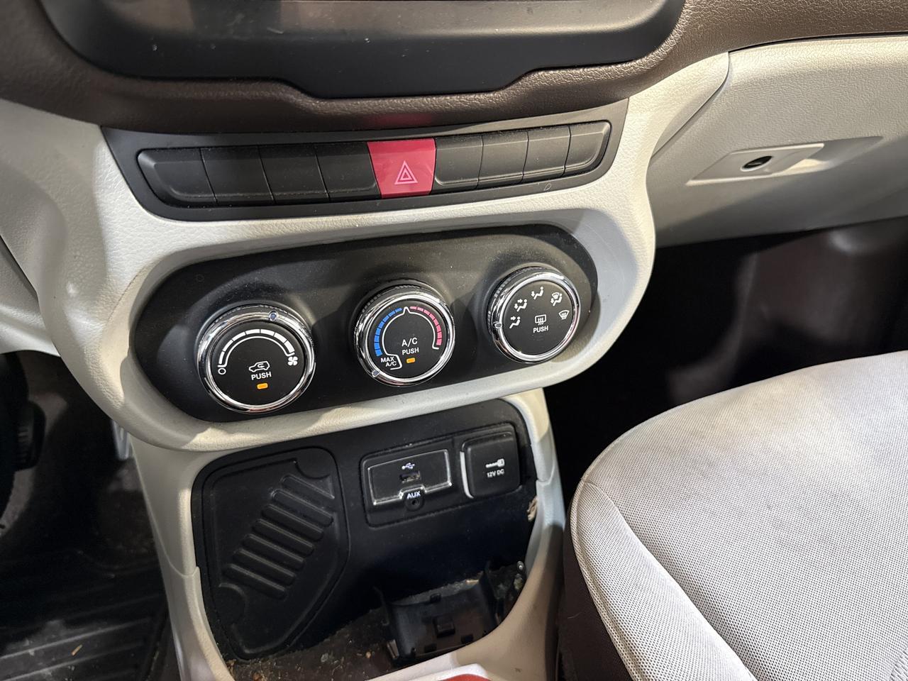 2015 Jeep Renegade Latitude San Antonio TX