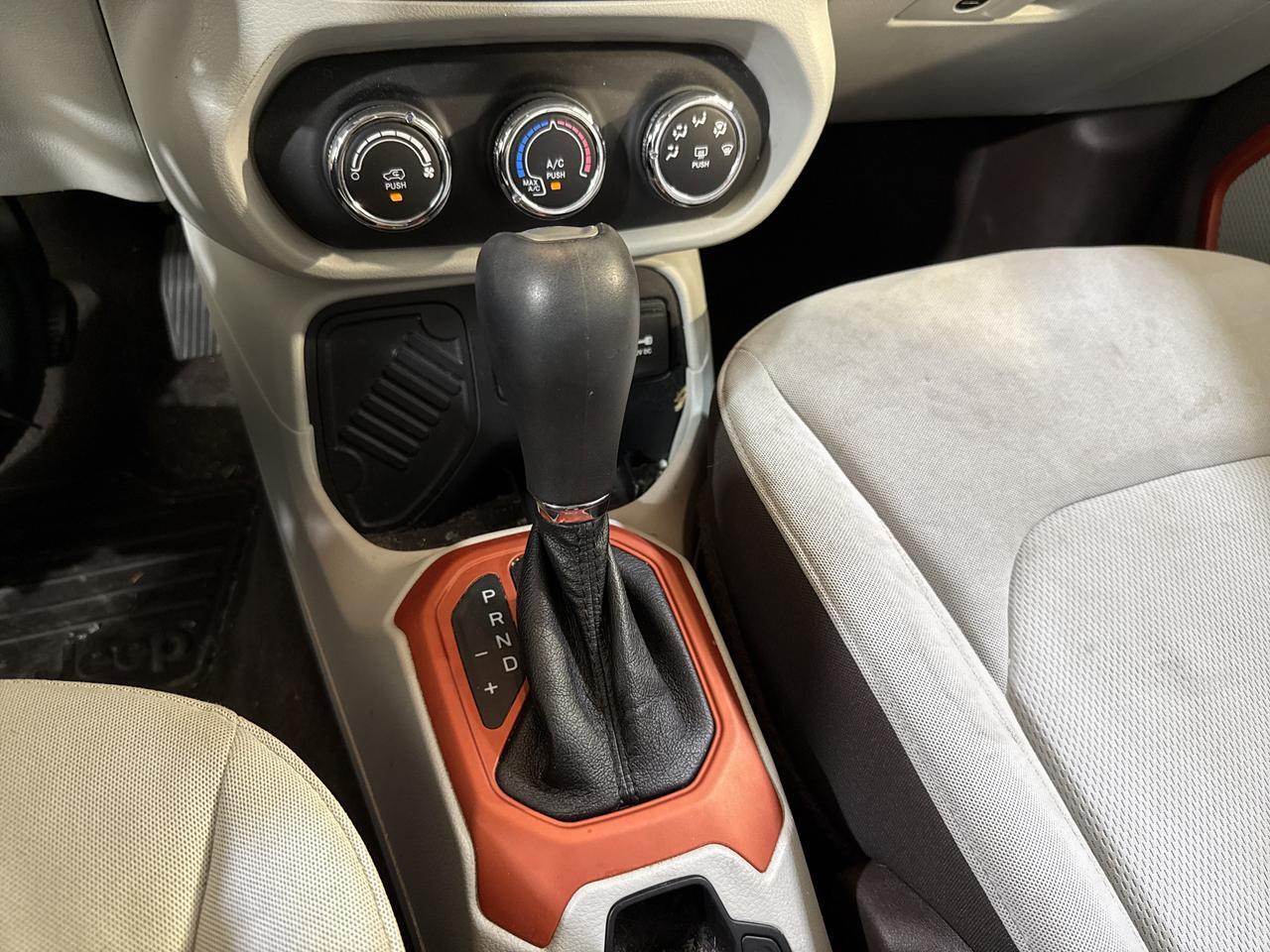 2015 Jeep Renegade Latitude San Antonio TX