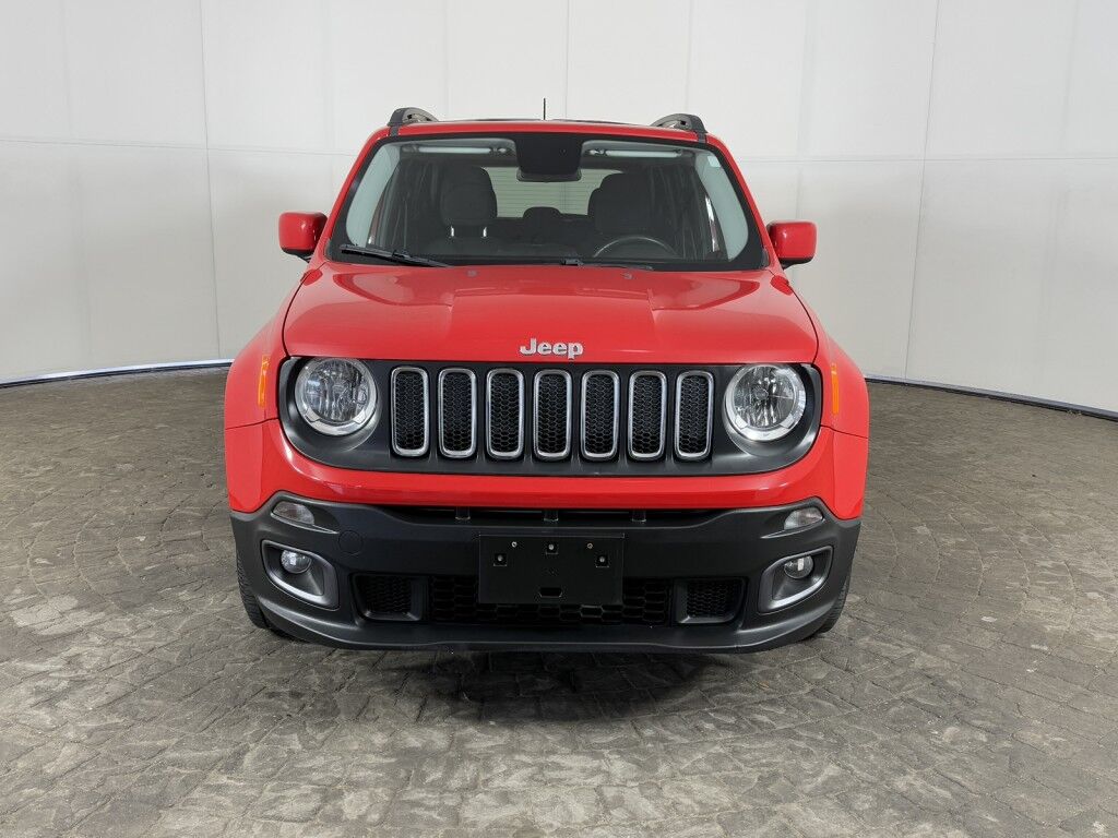 2015 Jeep Renegade Latitude w/Navigation/MySky Roof Maumee OH