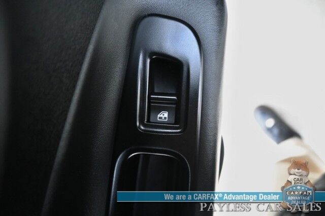 2015 Jeep Renegade Limited / 4X4 / Auto Start / Power & Heated Leather Seats / Heated Steering Wheel / Blind Spot Alert / Bluetooth / USB Input / Back Up Camera / Cruise Control / Keyless Entry & Start / 29 MPG / 1-Owner Anchorage AK