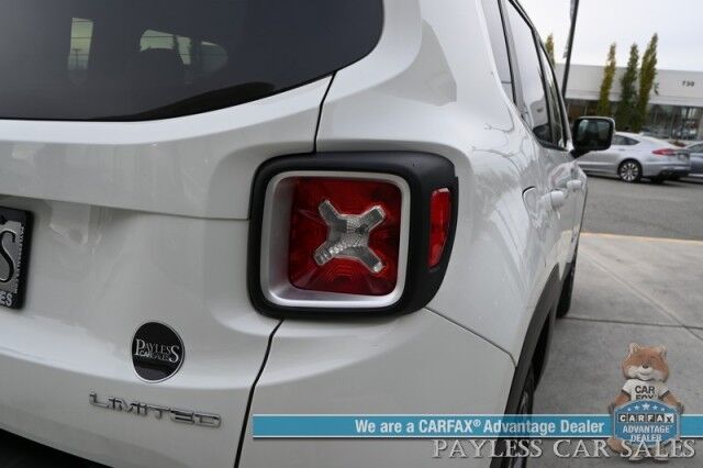 2015 Jeep Renegade Limited / 4X4 / Auto Start / Power & Heated Leather Seats / Heated Steering Wheel / Blind Spot Alert / Bluetooth / USB Input / Back Up Camera / Cruise Control / Keyless Entry & Start / 29 MPG / 1-Owner Anchorage AK