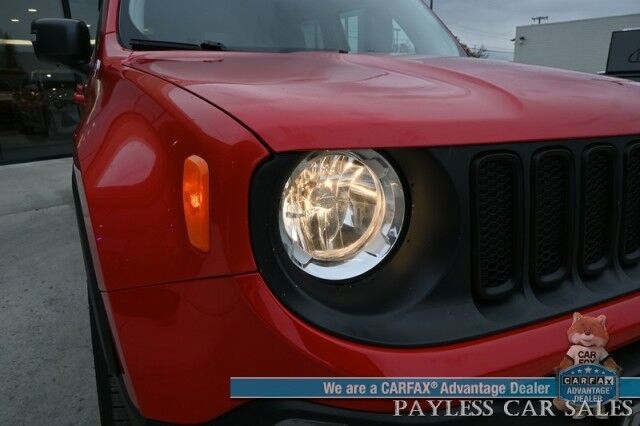 2015 Jeep Renegade Trailhawk / 4X4 / Heated Cloth Seats / Heated Steering Wheel / Auto Start / Open Air Sunroof / Bluetooth / Back Up Camera / Cruise Control / Keyless Entry & Start / Block Heater / Alloy Wheels / Tow Pkg Anchorage AK