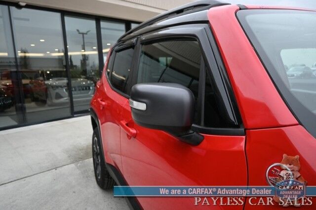 2015 Jeep Renegade Trailhawk / 4X4 / Heated Cloth Seats / Heated Steering Wheel / Auto Start / Open Air Sunroof / Bluetooth / Back Up Camera / Cruise Control / Keyless Entry & Start / Block Heater / Alloy Wheels / Tow Pkg Anchorage AK