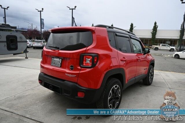 2015 Jeep Renegade Trailhawk / 4X4 / Heated Cloth Seats / Heated Steering Wheel / Auto Start / Open Air Sunroof / Bluetooth / Back Up Camera / Cruise Control / Keyless Entry & Start / Block Heater / Alloy Wheels / Tow Pkg Anchorage AK