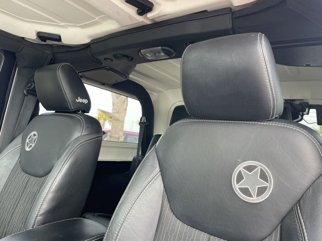 2015 Jeep Wrangler Freedom Edition~CLEAN CARFAX~LOCAL TRADE IN~FUN IN THE SUN~GREAT Sarasota FL