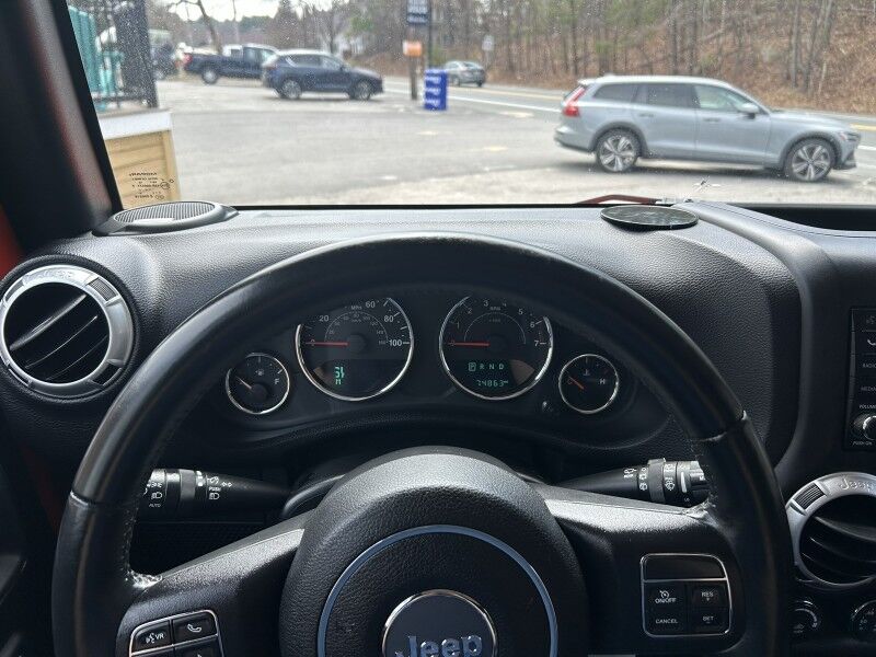 2015 Jeep Wrangler Sahara - 1 OWNER - GREAT SERVICE HISTORY - LEATHER Whitinsville MA