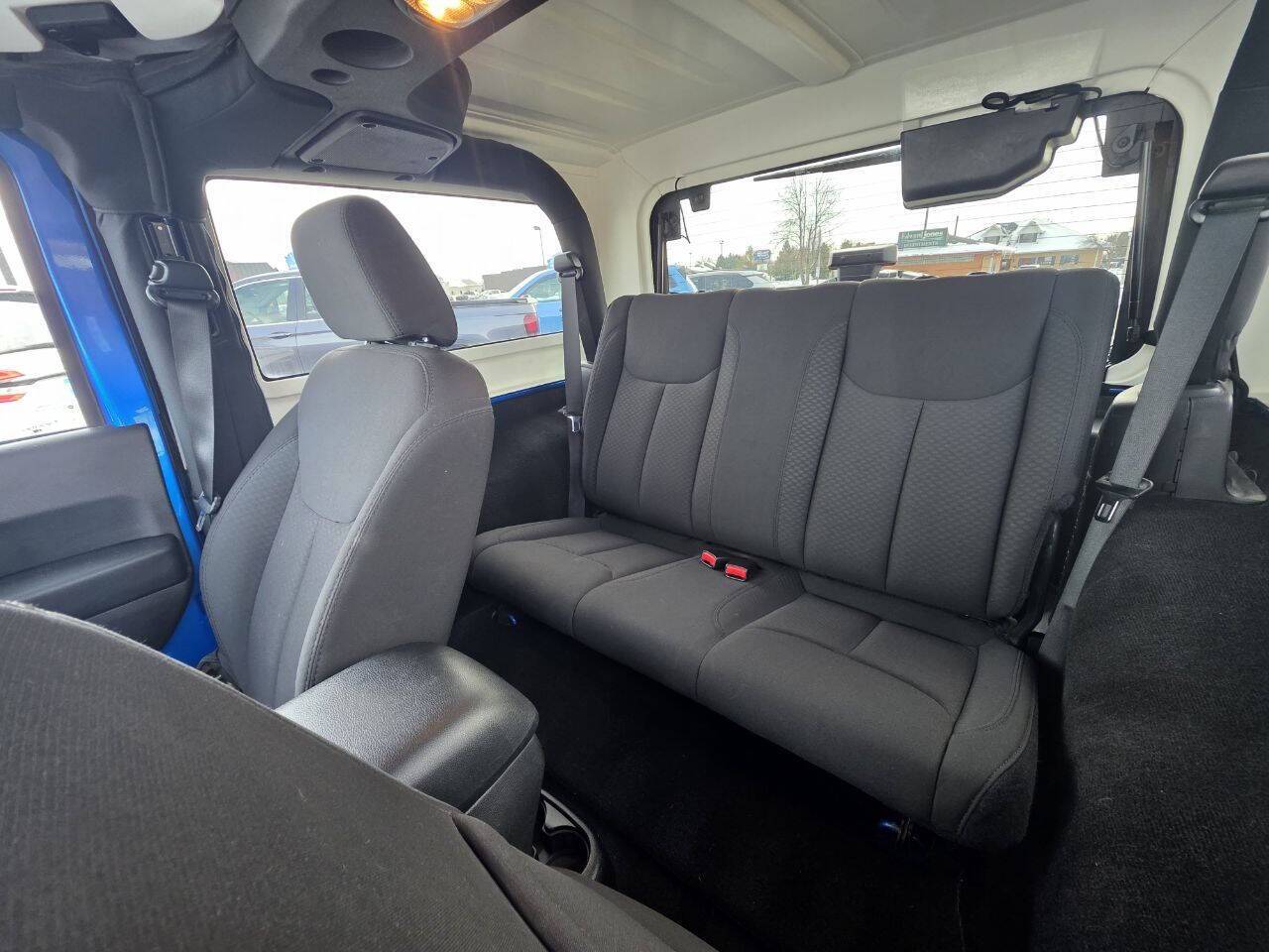 2015 Jeep Wrangler Sport 4x4 2dr SUV Eldridge IA