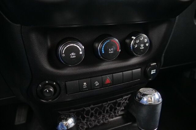 2015 Jeep Wrangler Sport S 4X4 / Power Convenience Group / Hard Top! High Point NC