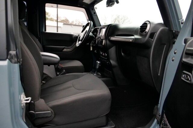 2015 Jeep Wrangler Sport S 4X4 / Power Convenience Group / Hard Top! High Point NC