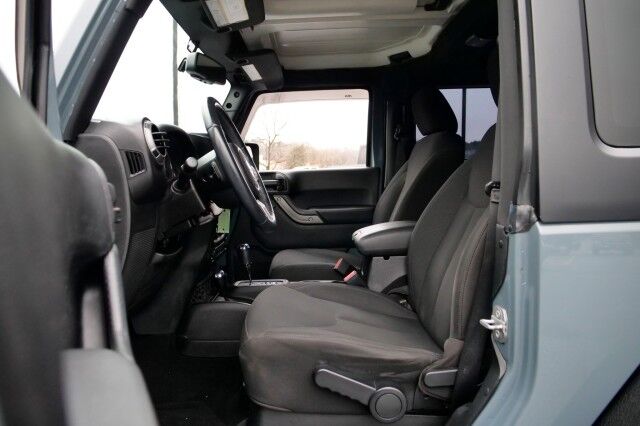 2015 Jeep Wrangler Sport S 4X4 / Power Convenience Group / Hard Top! High Point NC