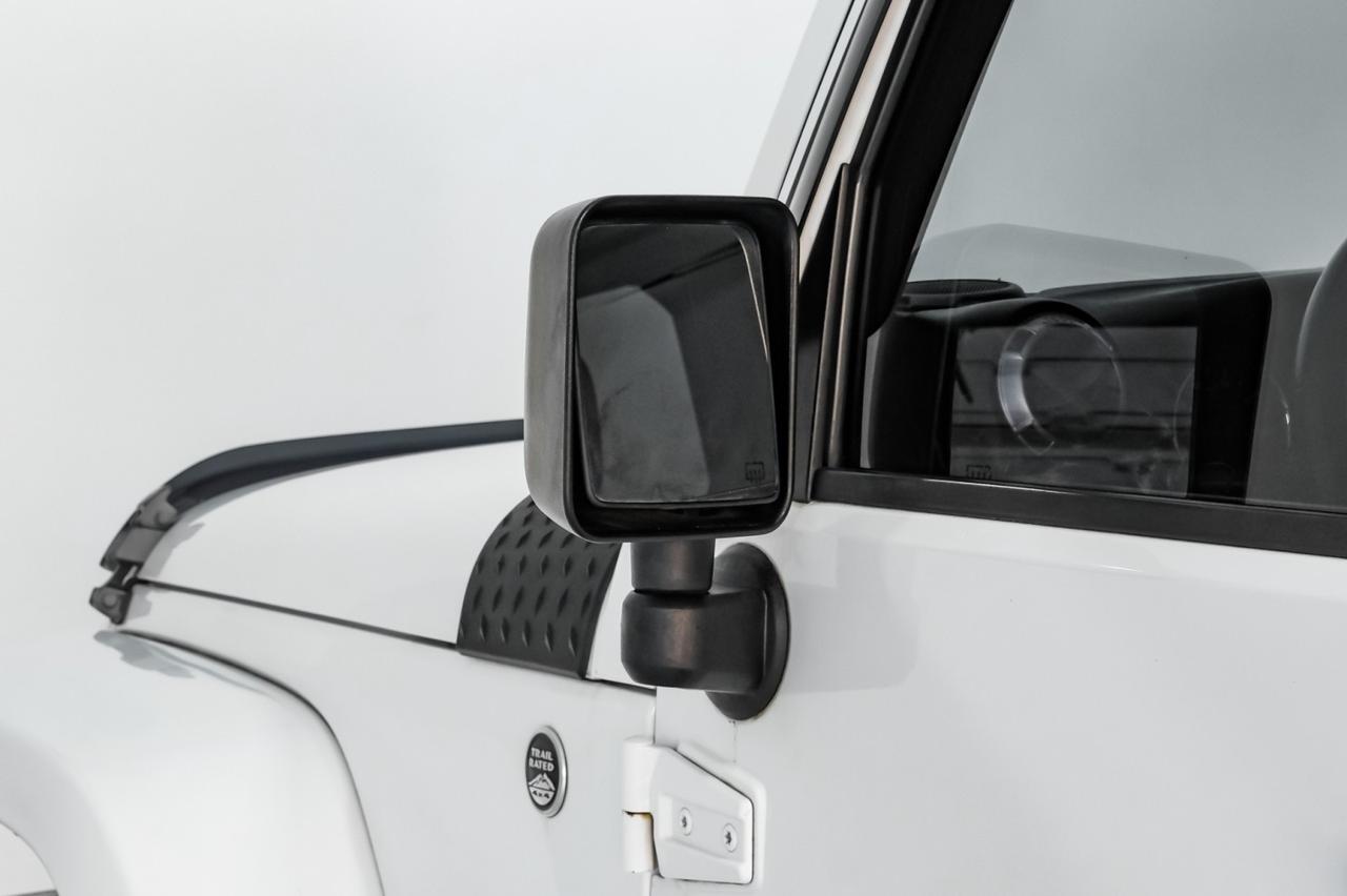 2015 Jeep Wrangler UNLIMITED SAHARA 4WD AUTOMATIC HARD TOP CONVERTIBLE NAVIGATION Carrollton TX