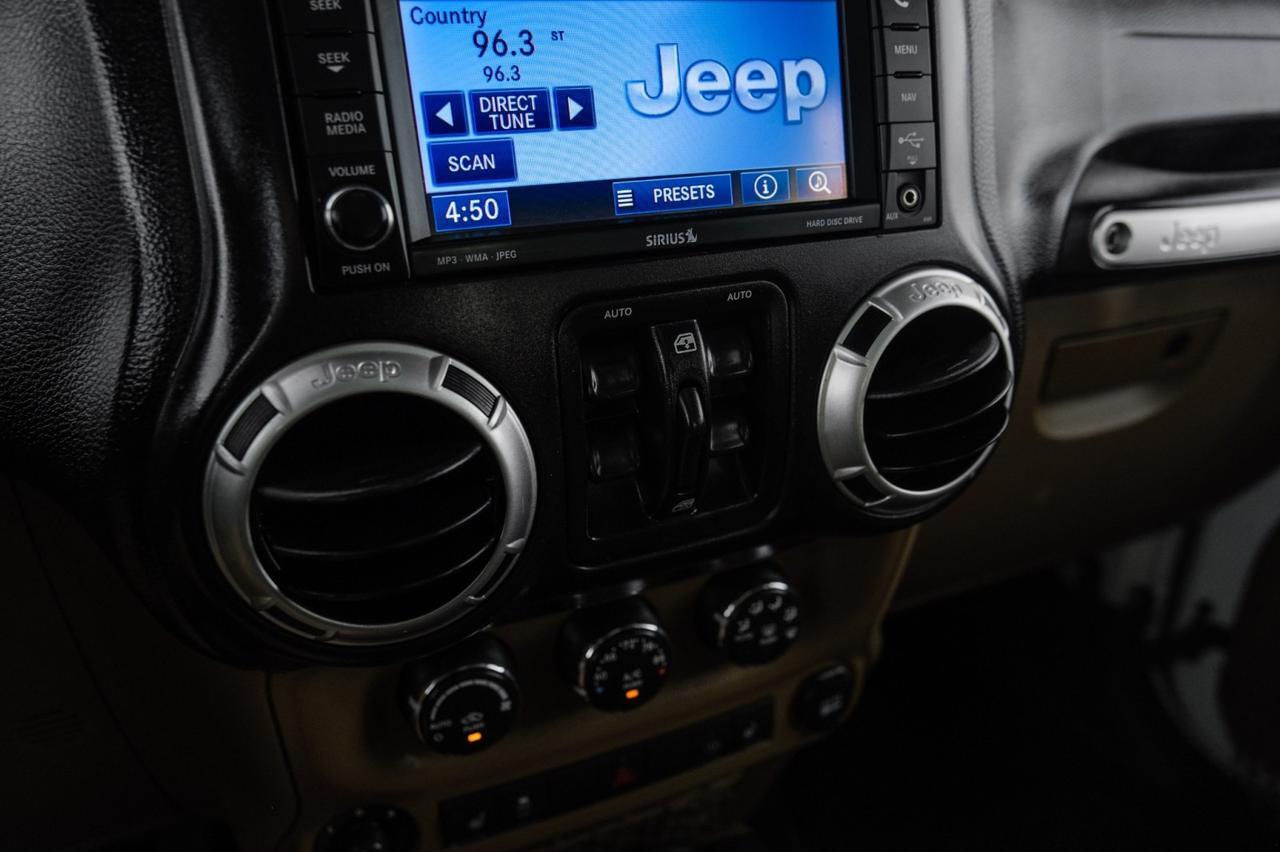 2015 Jeep Wrangler UNLIMITED SAHARA 4WD HARD TOP CONVERTIBLE NAVIGATION LEATHER HEA Carrollton TX