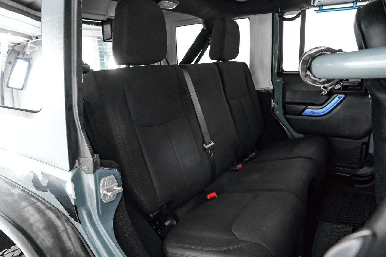 2015 Jeep Wrangler UNLIMITED WILLYS WHEELER 4WD HARD TOP CONVERTIBLE CRUISE CONTROL Carrollton TX