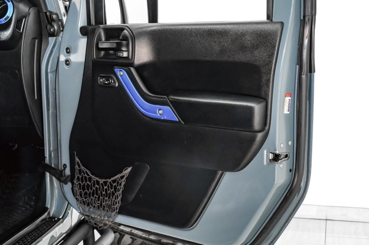 2015 Jeep Wrangler UNLIMITED WILLYS WHEELER 4WD HARD TOP CONVERTIBLE CRUISE CONTROL Carrollton TX