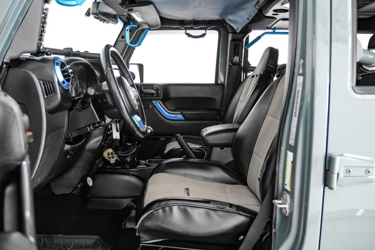 2015 Jeep Wrangler UNLIMITED WILLYS WHEELER 4WD HARD TOP CONVERTIBLE CRUISE CONTROL Carrollton TX