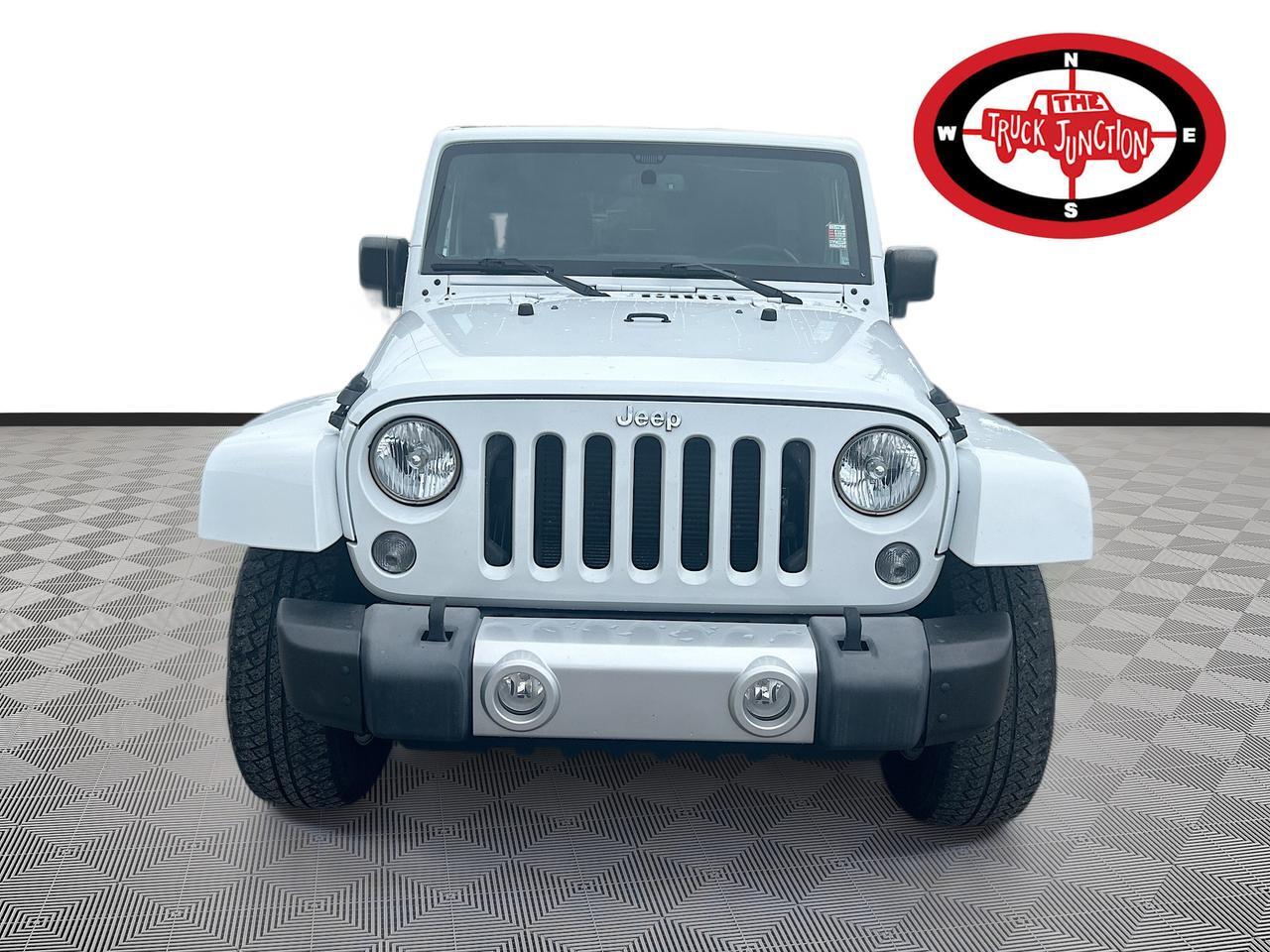 2015 Jeep Wrangler Unlimited 4WD 4dr Sahara Venice FL