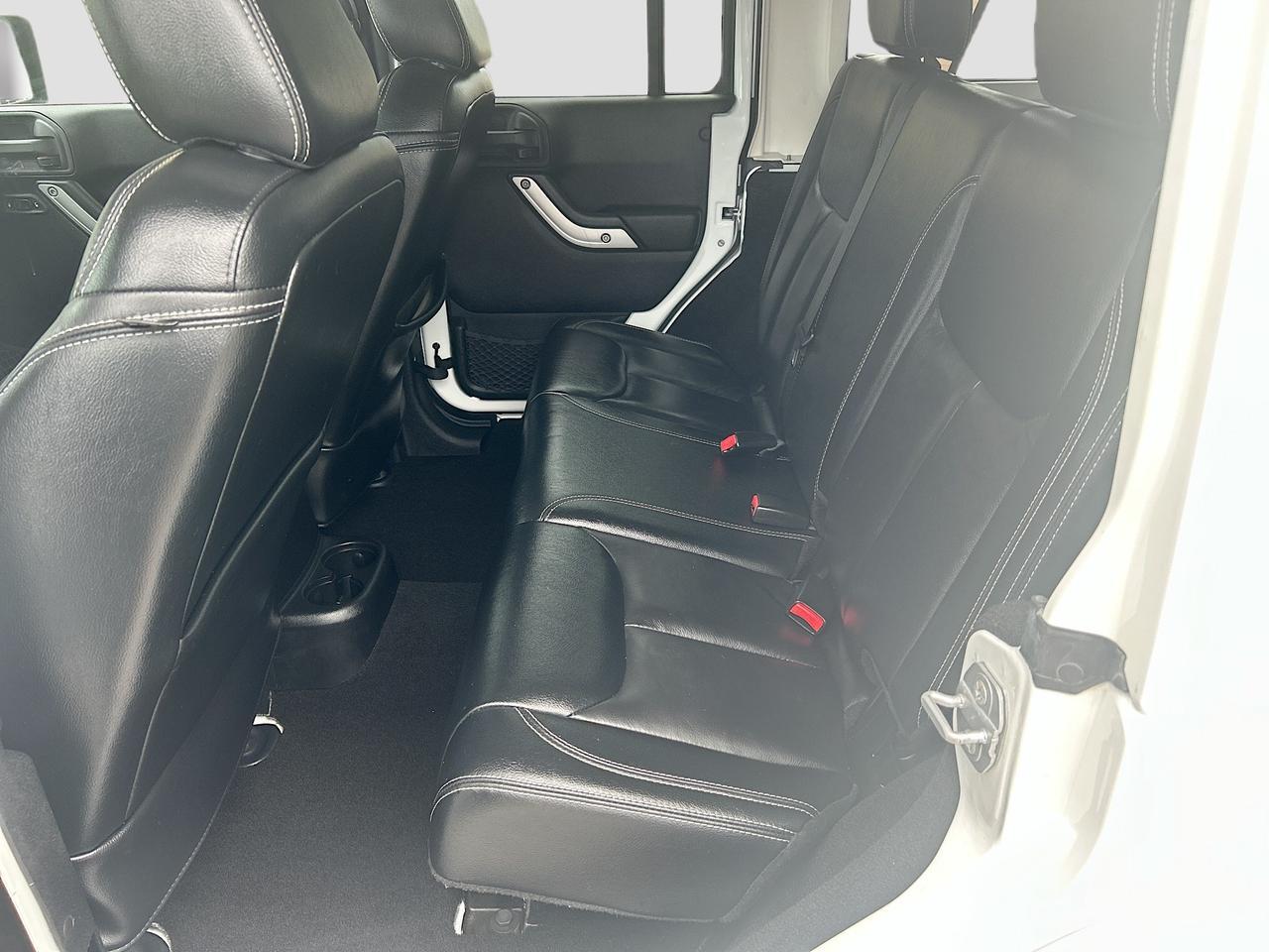 2015 Jeep Wrangler Unlimited 4WD 4dr Sahara Venice FL