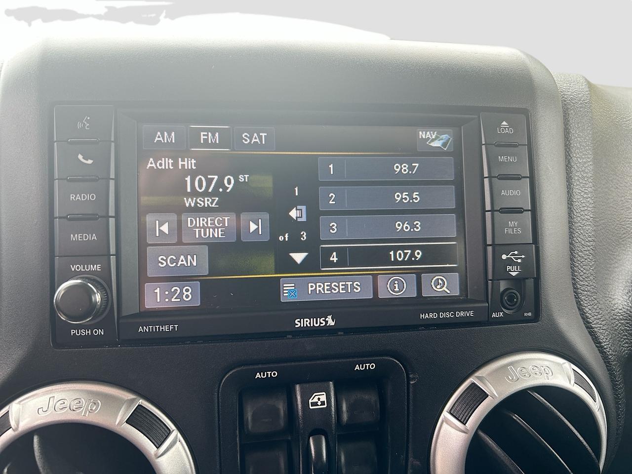 2015 Jeep Wrangler Unlimited 4WD 4dr Sahara Venice FL