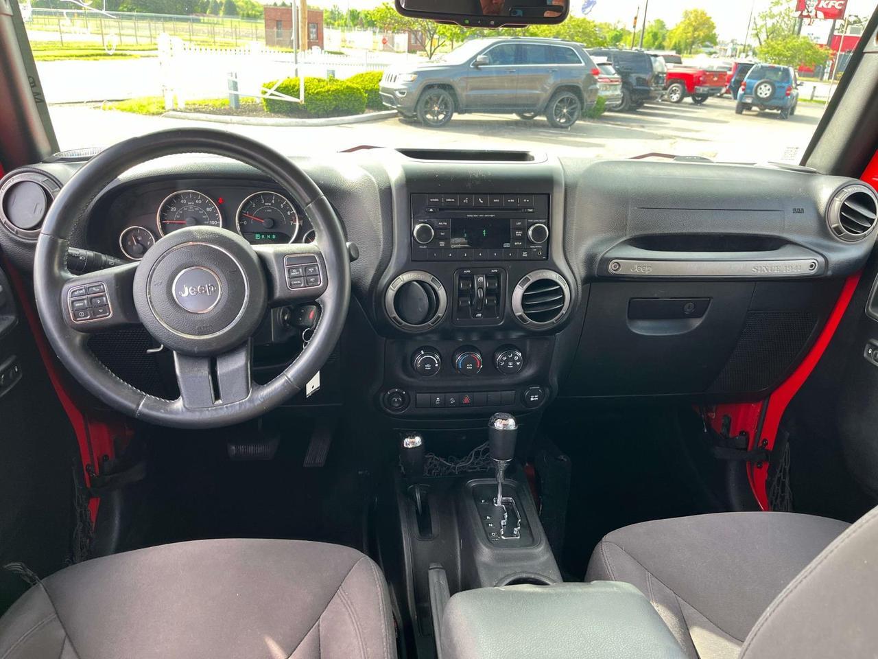 2015 Jeep Wrangler Unlimited 4WD 4dr Sport Indianapolis IN