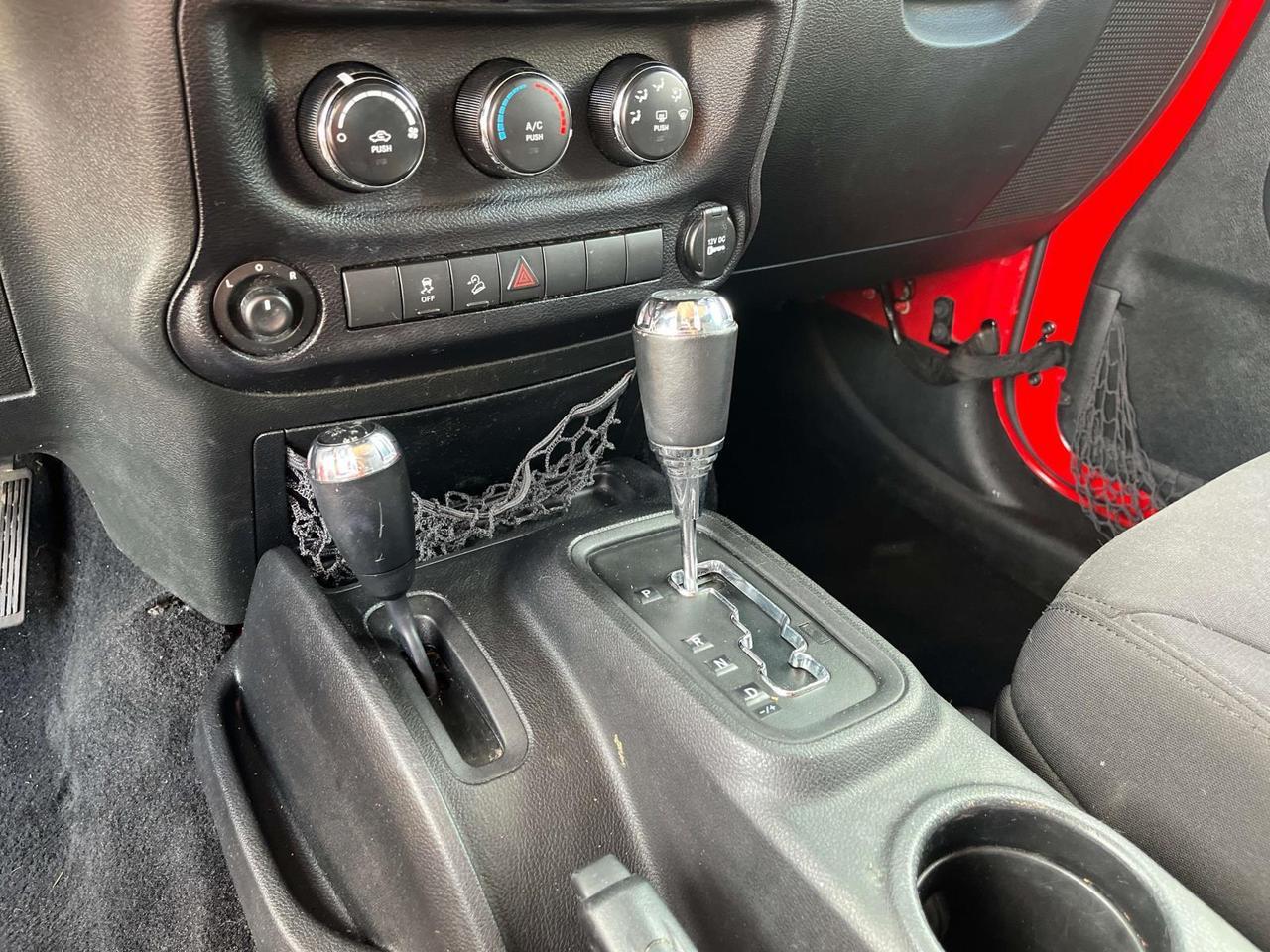 2015 Jeep Wrangler Unlimited 4WD 4dr Sport Indianapolis IN