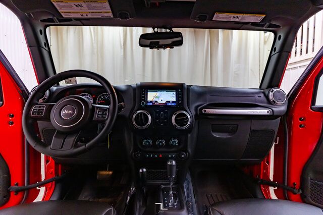 2015 Jeep Wrangler Unlimited 4x4 Sahara Leather Nav Red Deer AB