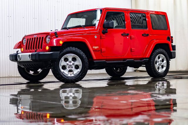 2015 Jeep Wrangler Unlimited 4x4 Sahara Leather Nav Red Deer AB