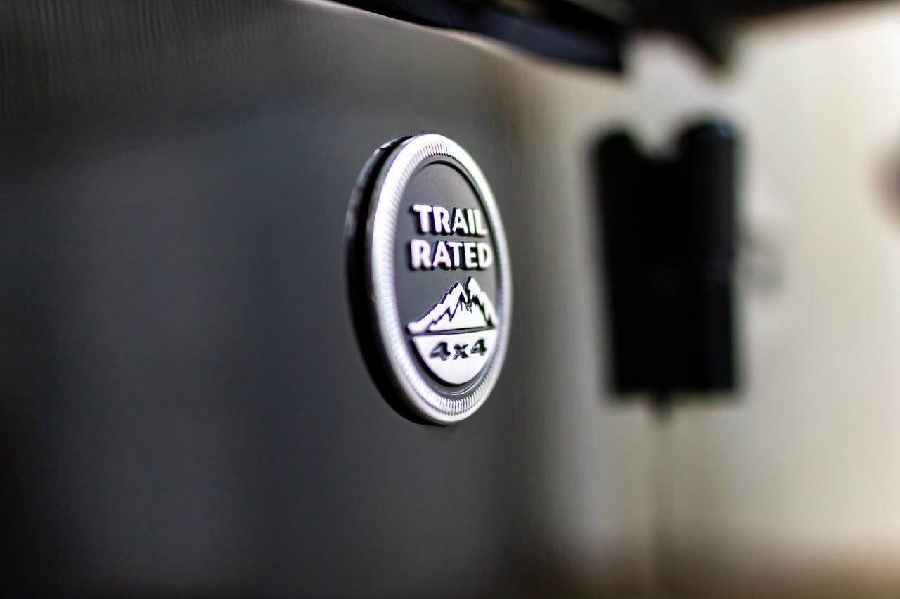 2015 Jeep Wrangler Unlimited 4x4 Sport Level Kit Manual Red Deer AB