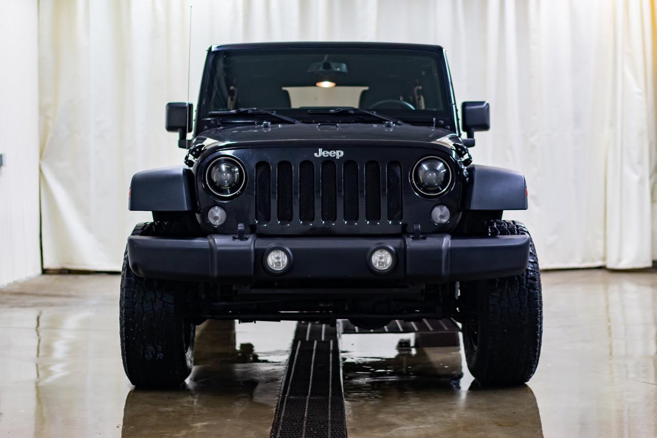 2015 Jeep Wrangler Unlimited 4x4 Sport Level Kit Manual Red Deer AB