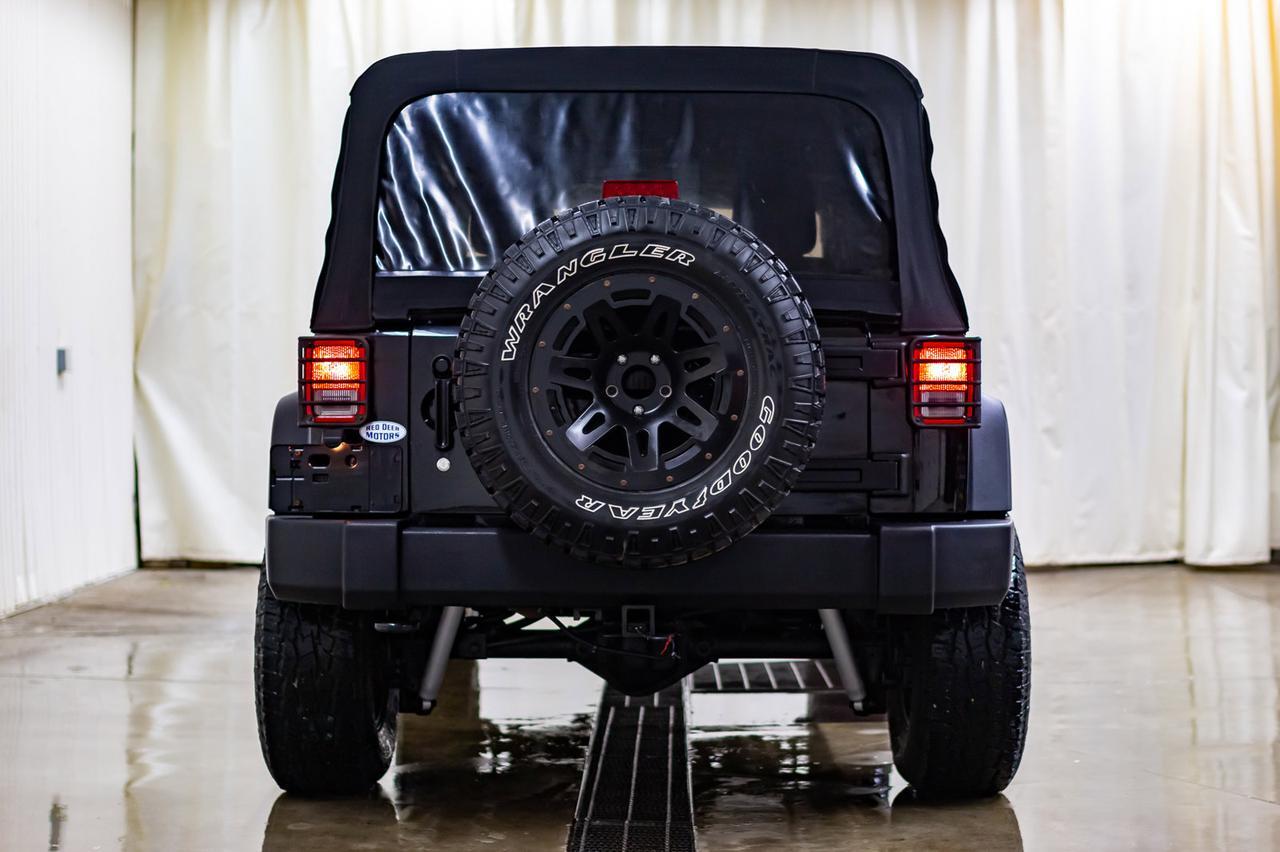 2015 Jeep Wrangler Unlimited 4x4 Sport Level Kit Manual Red Deer AB