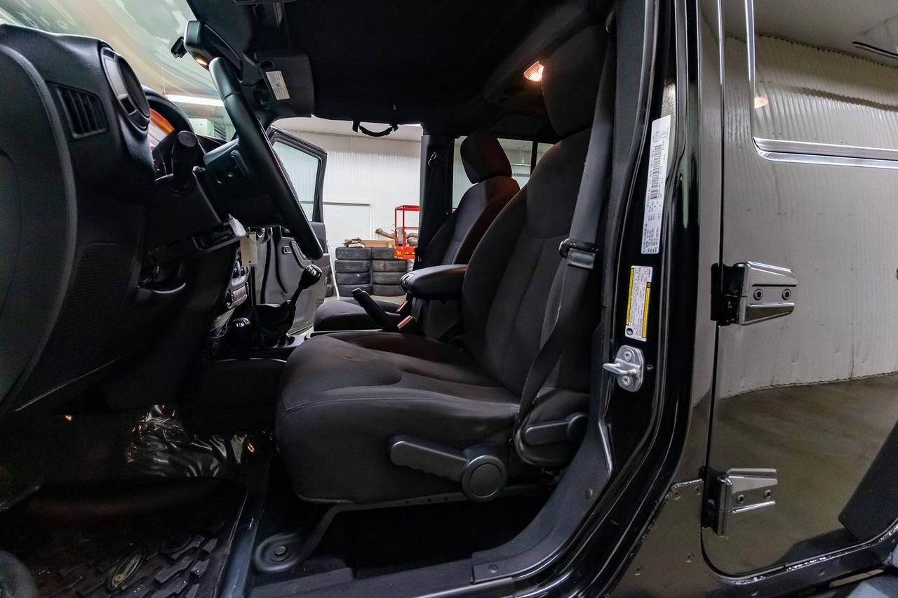 2015 Jeep Wrangler Unlimited 4x4 Sport Level Kit Manual Red Deer AB