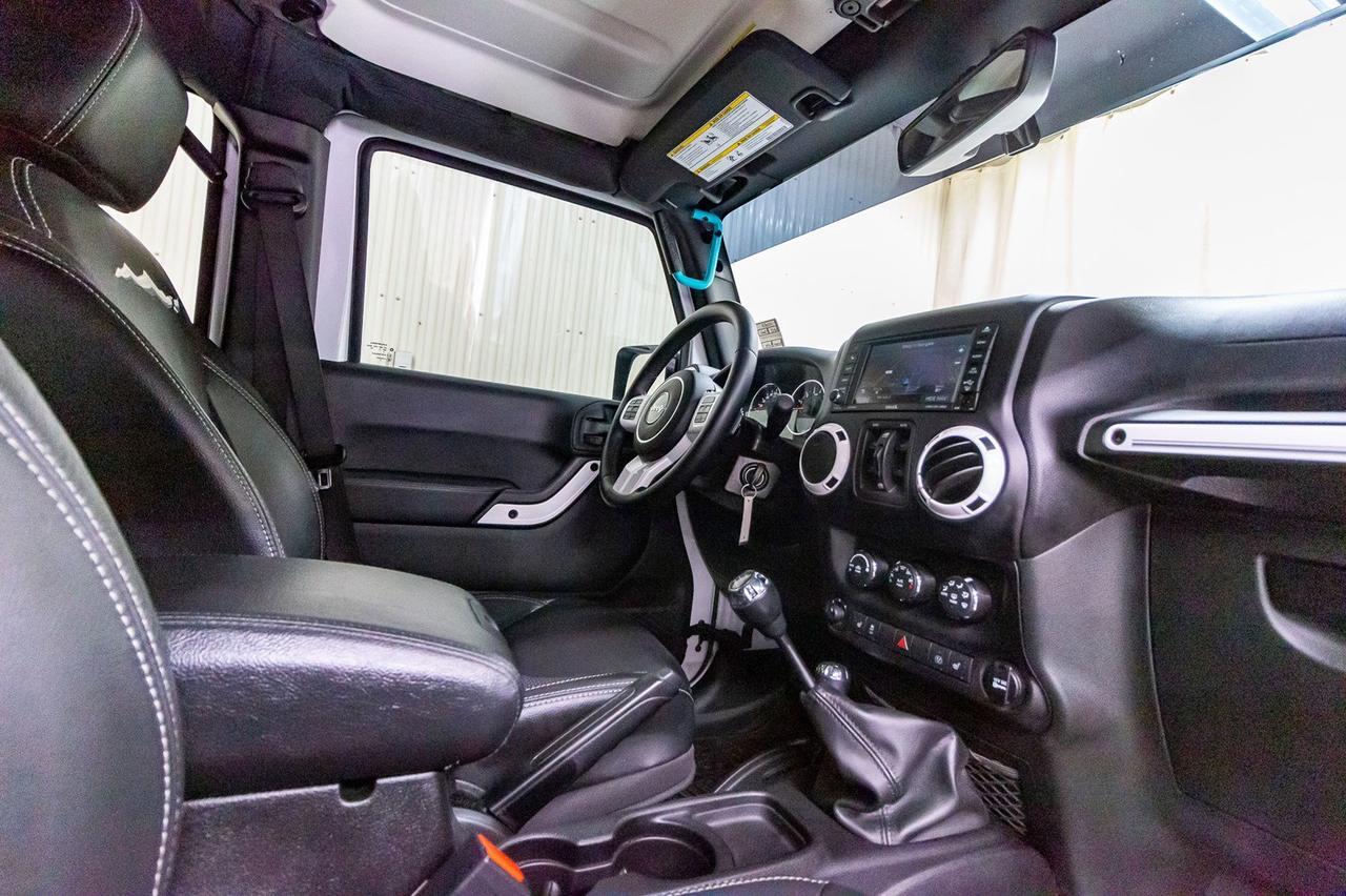 2015 Jeep Wrangler Unlimited 4x4 X Edition Leather Nav Lift Red Deer AB