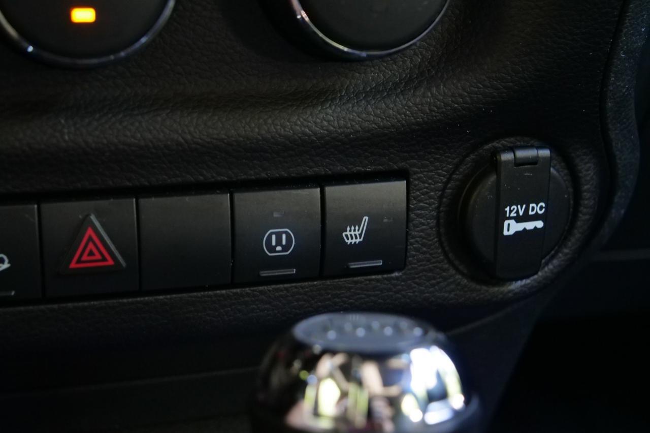 2015 Jeep Wrangler Unlimited Altitude 4X4 / Upgrades / Heated Front Seats! Lincolnton NC