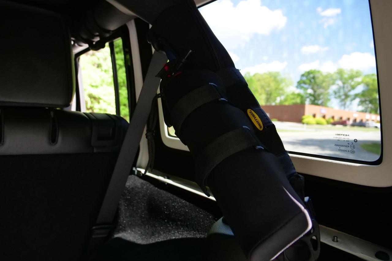 2015 Jeep Wrangler Unlimited Altitude 4X4 / Upgrades / Heated Front Seats! Lincolnton NC