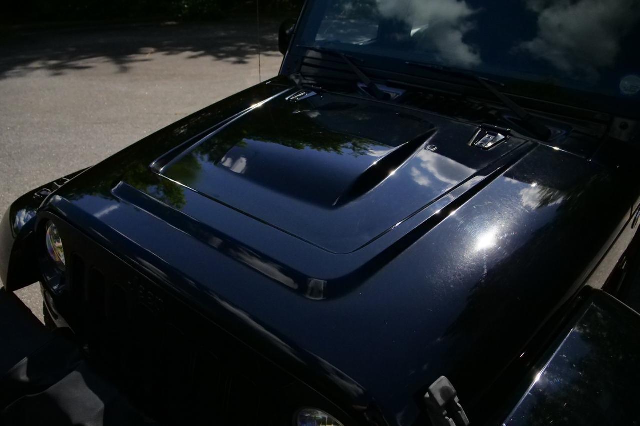 2015 Jeep Wrangler Unlimited Altitude 4X4 / Upgrades / Heated Front Seats! Lincolnton NC