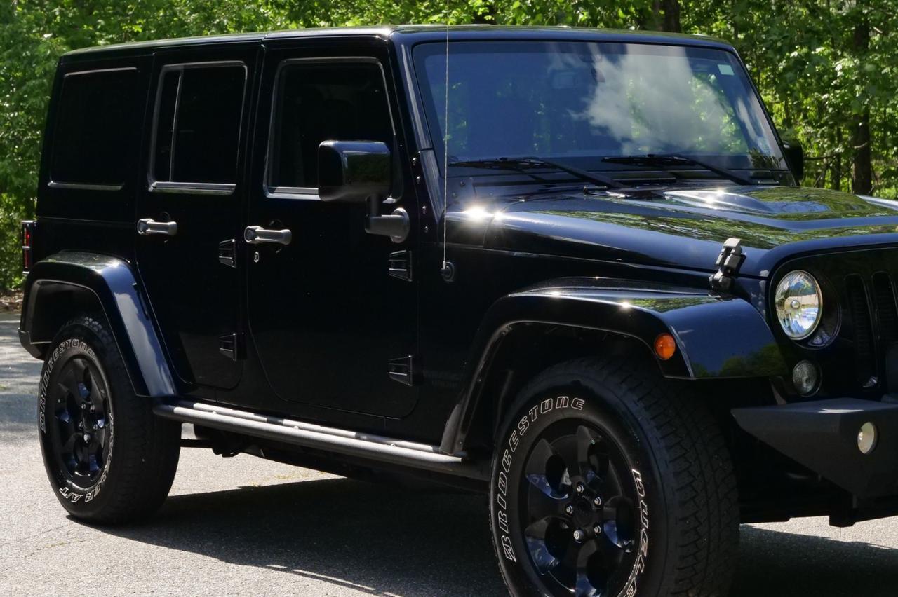 2015 Jeep Wrangler Unlimited Altitude 4X4 / Upgrades / Heated Front Seats! Lincolnton NC