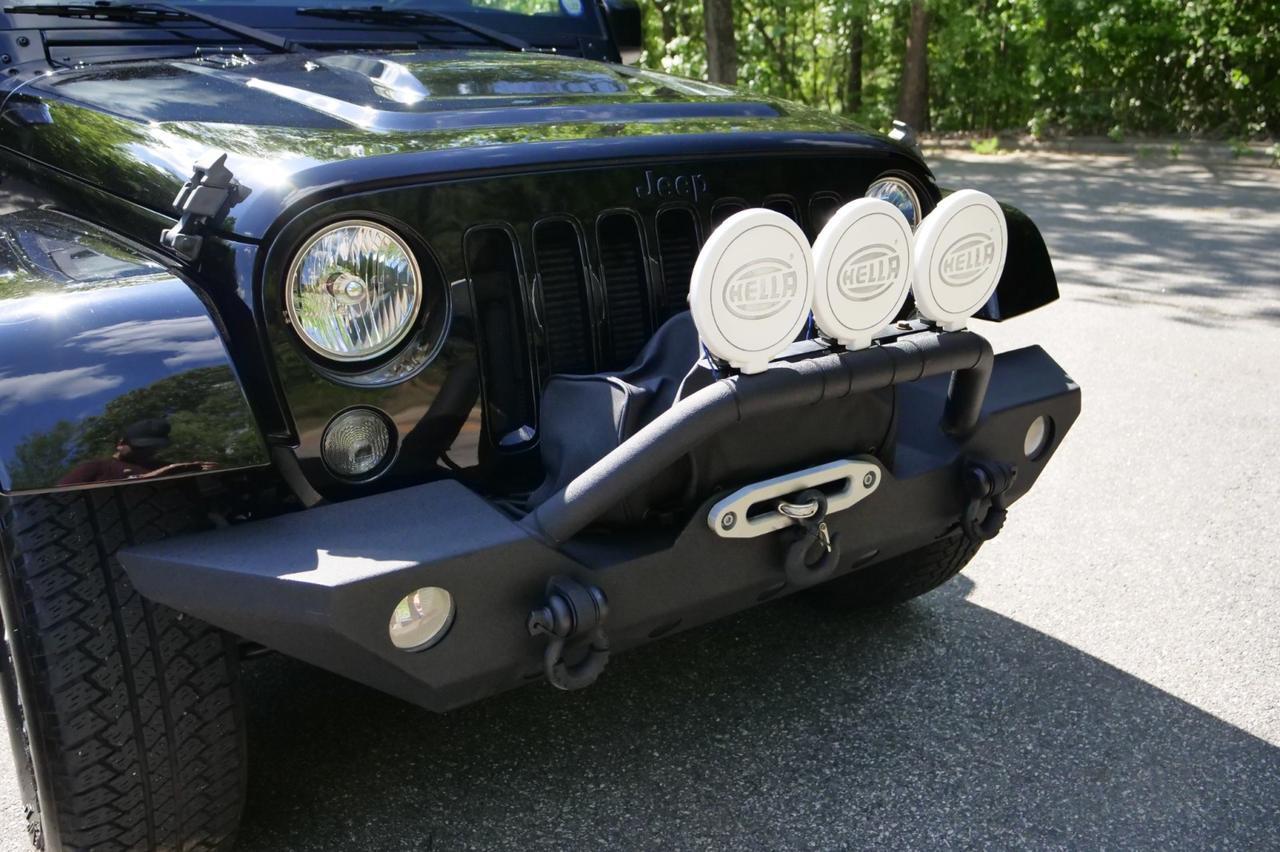 2015 Jeep Wrangler Unlimited Altitude 4X4 / Upgrades / Heated Front Seats! Lincolnton NC