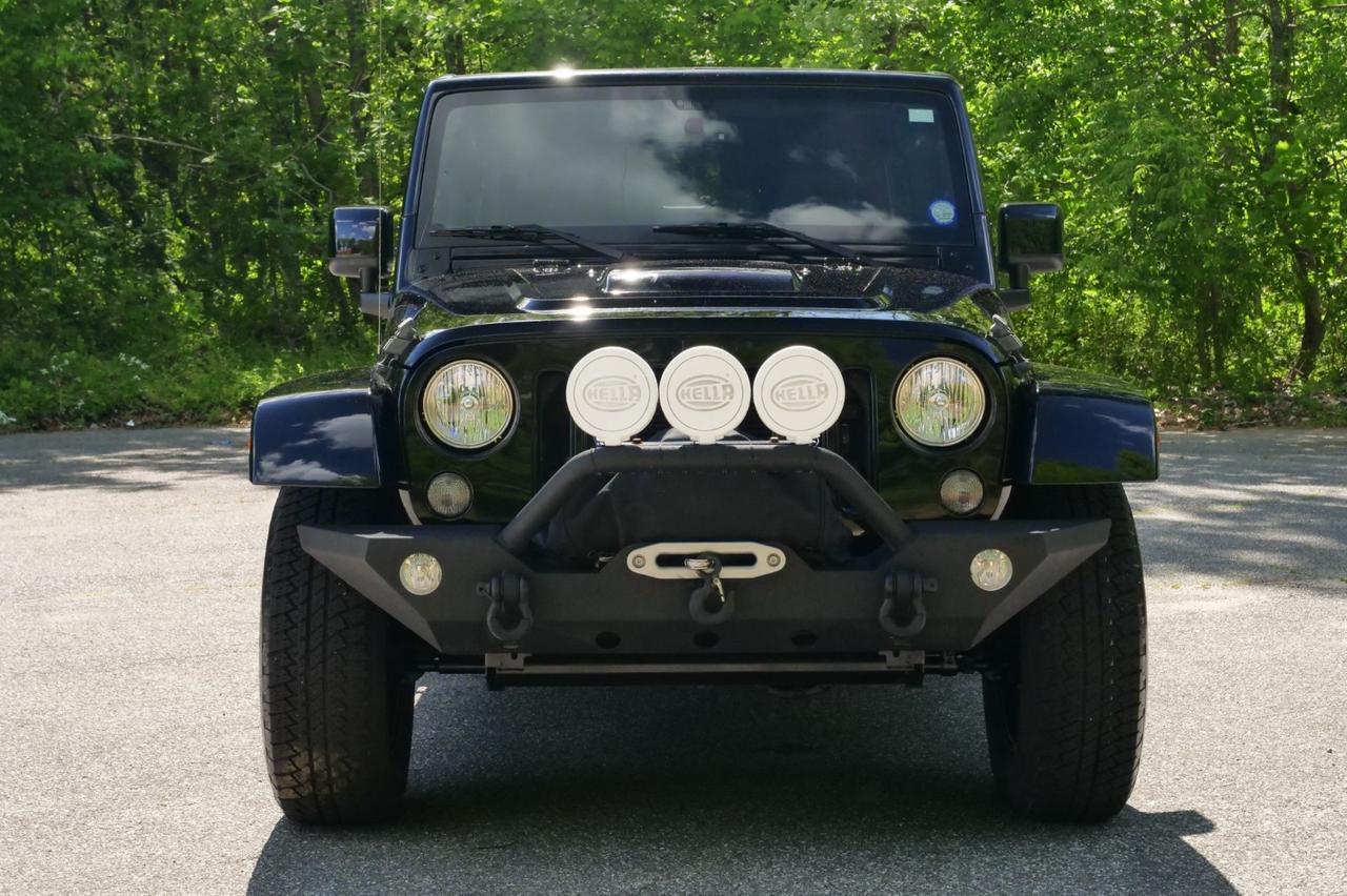 2015 Jeep Wrangler Unlimited Altitude 4X4 / Upgrades / Heated Front Seats! Lincolnton NC